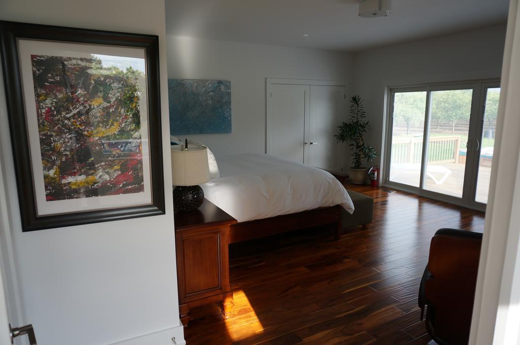 On The 6 Bed And Breakfast Niagara-on-the-Lake Kamer foto